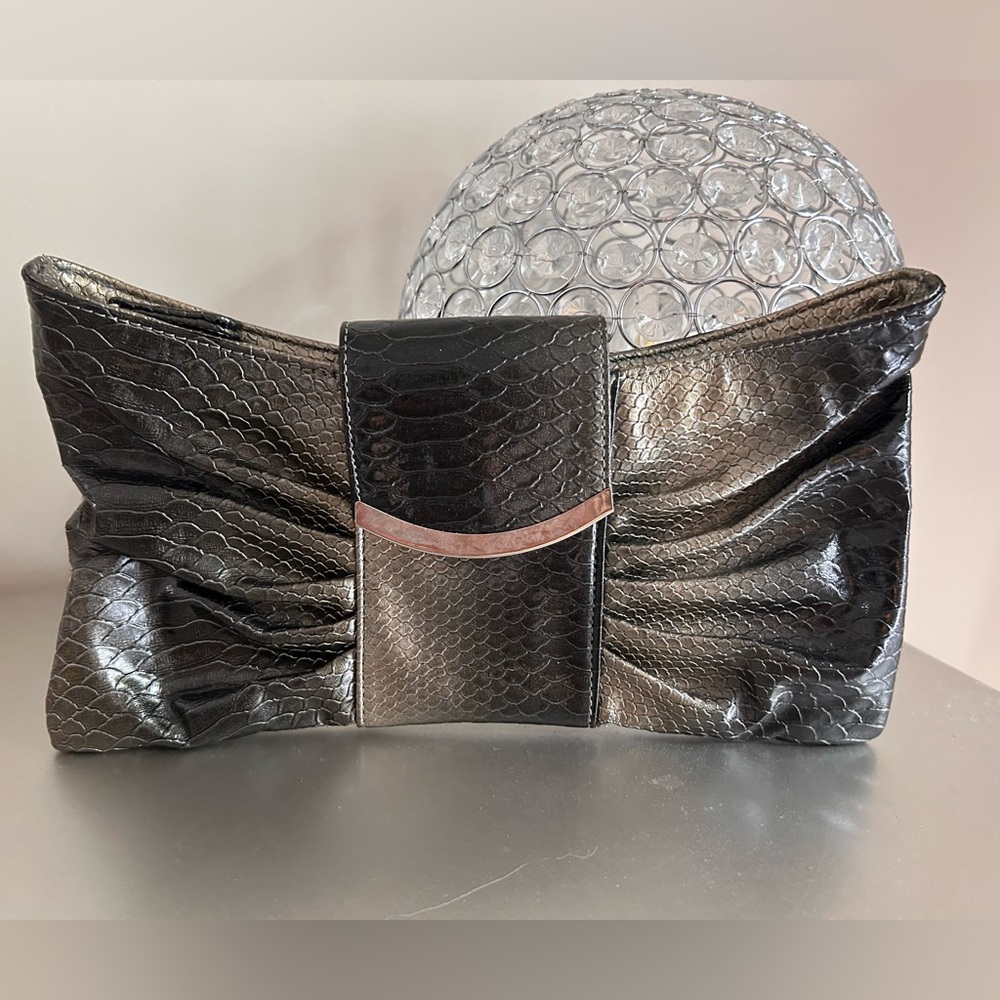 EXPRESS Snake Print Clutch